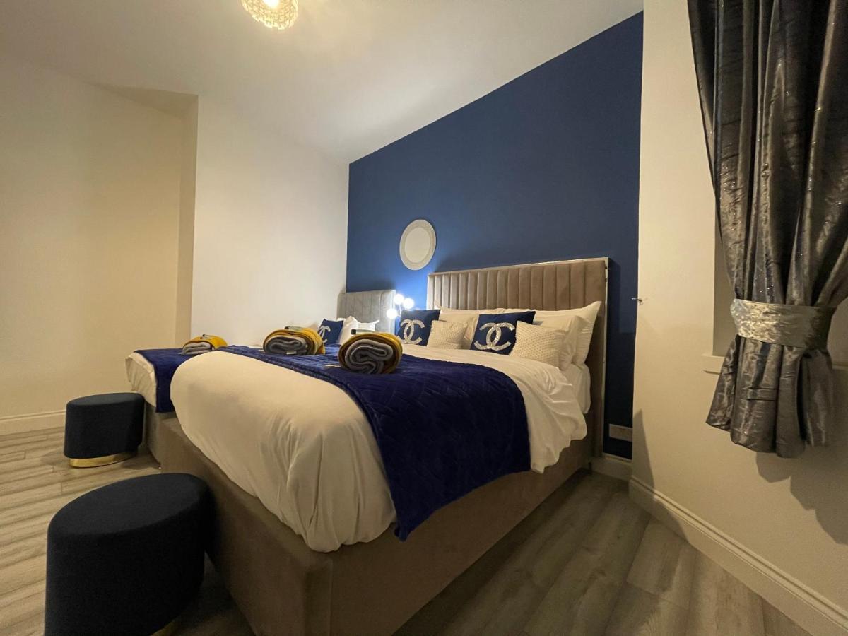 Hla Holytown Apartment Mossend Luaran gambar