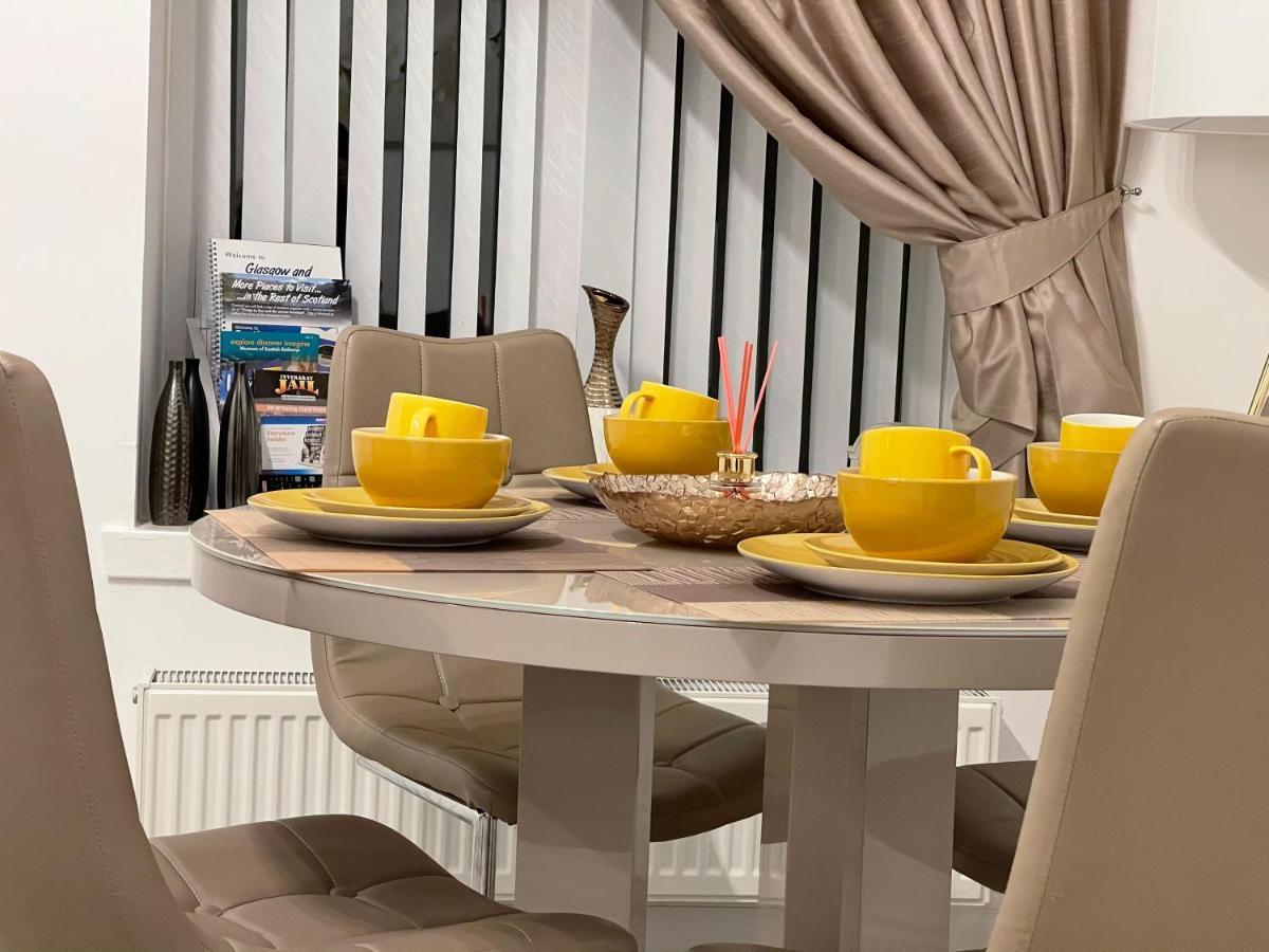 Hla Holytown Apartment Mossend Luaran gambar