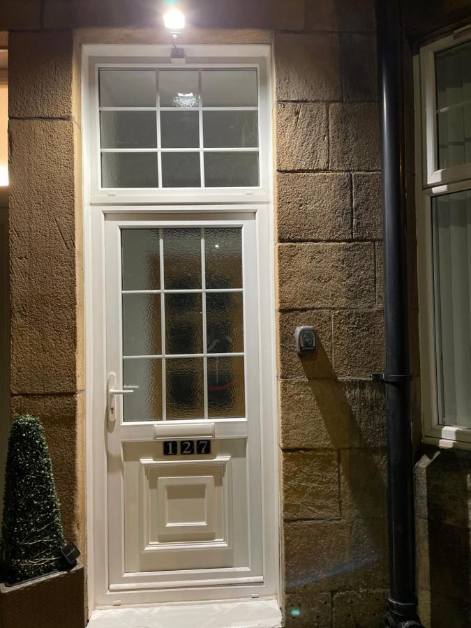 Hla Holytown Apartment Mossend Luaran gambar